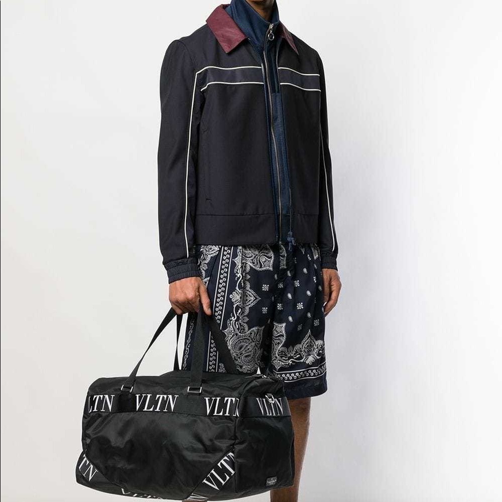 Valentino Garavani Uomo Nylon Duffle Bag With Vltn Ribbon Handles In Black